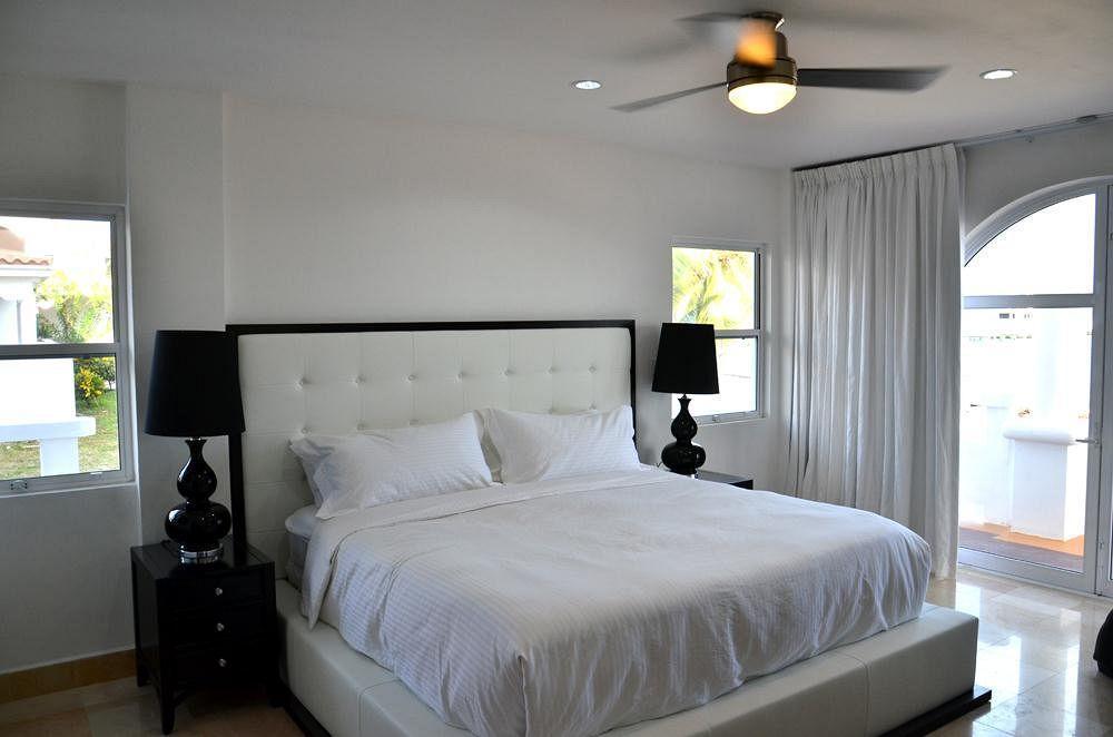 Sands Villas San Pedro  Bagian luar foto