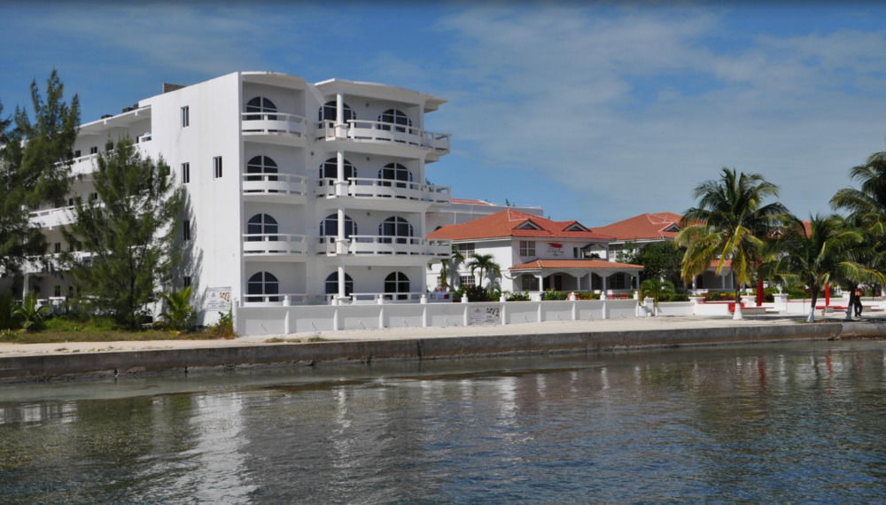Sands Villas San Pedro  Bagian luar foto